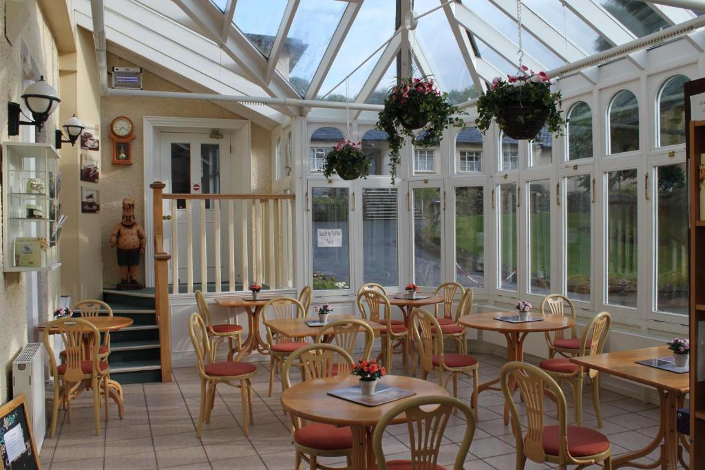 Lambert Manor Hotel Grange-over-Sands Εξωτερικό φωτογραφία